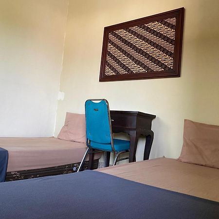 Hostel Good Feeling Banyuwangi Banyuwangi  Exterior foto